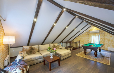 Мансардный этаж в доме: Как обустроить? Особенности, которые нужно учесть (170+ Фото спальни, ванной, детской)