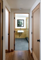 Межкомнатные Двери в интерьере квартиры (305+ Фото): Стильные и современные варианты