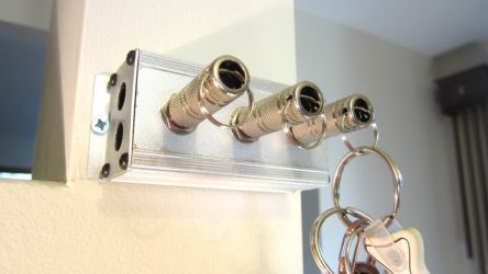 Настенная ключница в прихожую: 140+ (Фото) Оригинальных вариантов своими руками