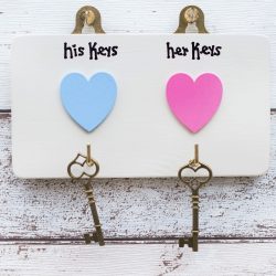 Настенная ключница в прихожую: 140+ (Фото) Оригинальных вариантов своими руками