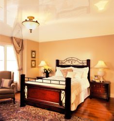 Современные натяжные потолки (матовые, глянцевые, двухуровневые). Выбор и установка от А до Я + 230 ФОТО