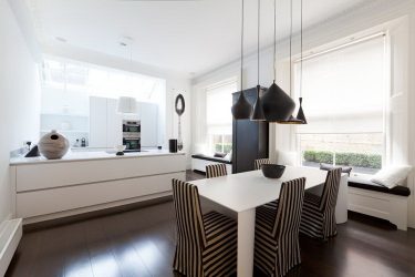 Обеденные столы для кухни (225+ Фото): Как выбрать оптимальную модель?