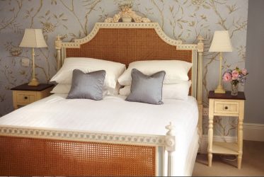 Обои под покраску — Плюсы и минусы.  240+ (Фото) Интерьеров в гостиной, спальне, на кухне