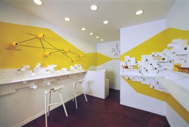 Обои в интерьере (прихожей, гостиной, спальни, кухни). От теории к практике + 190 ФОТО