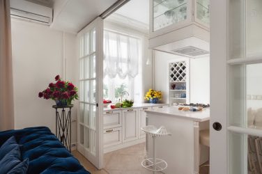 Отделка стен на кухне: 205+ Фото Вариантов (панели, ламинат, штукатурка). Как сочетать практичность с эстетикой?