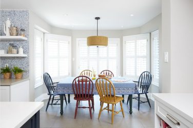 Овальный стол на кухне – Универсальный вариант для любого интерьера (210+ Фото раздвижных, стеклянных и деревянных моделей)