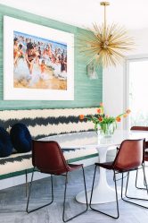 Овальный стол на кухне – Универсальный вариант для любого интерьера (210+ Фото раздвижных, стеклянных и деревянных моделей)