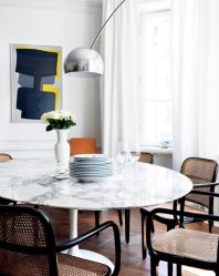 Овальный стол на кухне – Универсальный вариант для любого интерьера (210+ Фото раздвижных, стеклянных и деревянных моделей)