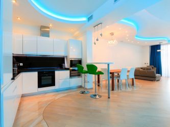 Как сделать Потолок из пластиковых панелей? 250+ (Фото) Дизайна своими руками (в ванной/на кухне/в прихожей)