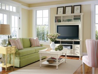 Полка для телевизора на стену (295+ Фото): Нюансы оформления (навесная, угловая, стеклянная)