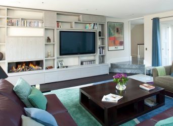 Полка для телевизора на стену (295+ Фото): Нюансы оформления (навесная, угловая, стеклянная)