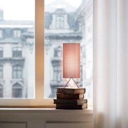 Правила светодизайна: Настольные лампы для стола. Лучшие варианты, которые подойдут каждому