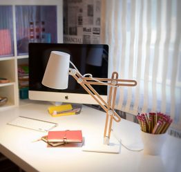 Правила светодизайна: Настольные лампы для стола. Лучшие варианты, которые подойдут каждому