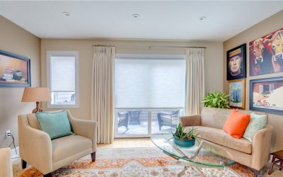 Рольшторы на пластиковые и деревянные окна: Как выбрать и повесить? 220+ (Фото) в Интерьере кухни, спальни, балкона