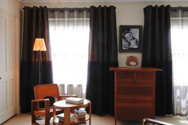 Красивые шторы на люверсах своими руками: Дань моде или Удобная деталь дизайна? 175+ (Фото) новинок для гостиной, спальни, кухни