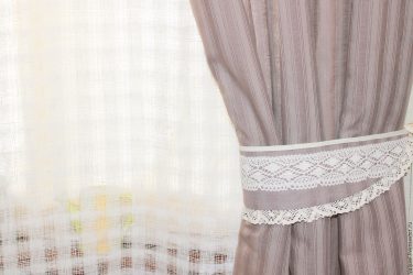 Шторы в гостиную в современном стиле. Стильные идеи, модные новинки 2019 года + 130 ФОТО