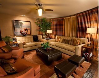 Шторы на балконную дверь: Современные варианты оформления окон