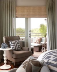 Шторы на балконную дверь: Современные варианты оформления окон