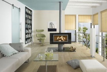 Шторы на балконную дверь: Современные варианты оформления окон