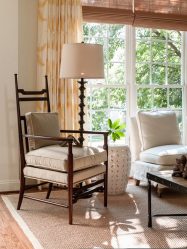 Шторы на балконную дверь: Современные варианты оформления окон