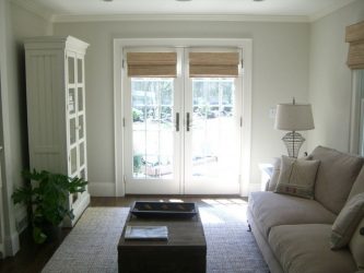 Шторы на балконную дверь: Современные варианты оформления окон