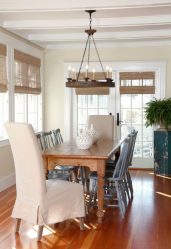 Шторы на балконную дверь: Современные варианты оформления окон