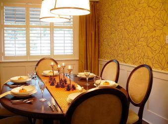 Экспериментируем со скатертями на стол: 265+ Фото Красивых и современных вариантов (силиконовая, прозрачная, ажурная)