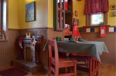 Экспериментируем со скатертями на стол: 265+ Фото Красивых и современных вариантов (силиконовая, прозрачная, ажурная)