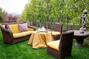 Экспериментируем со скатертями на стол: 265+ Фото Красивых и современных вариантов (силиконовая, прозрачная, ажурная)