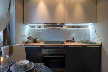 Стеклянные фартуки, скинали для кухни – Подборка идей и гид по стилю (140+ Фото)