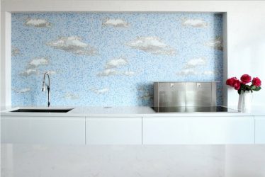 Стеклянные фартуки, скинали для кухни – Подборка идей и гид по стилю (140+ Фото)