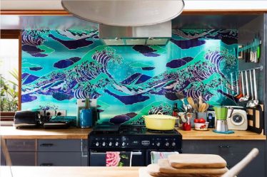 Стеклянные фартуки, скинали для кухни – Подборка идей и гид по стилю (140+ Фото)