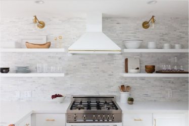 Стеклянные фартуки, скинали для кухни – Подборка идей и гид по стилю (140+ Фото)