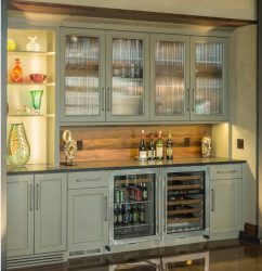 Столешница из камня — меняем интерьер кухни. Особенности применения