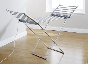 85+ Фото Приспособлений для Сушки белья на балконе своими руками: Вешалка, Лианы, Веревки. Какой Вариант выбрать?