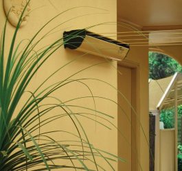 85+ Фото Приспособлений для Сушки белья на балконе своими руками: Вешалка, Лианы, Веревки. Какой Вариант выбрать?