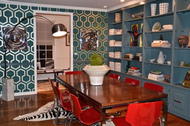 Сочетание обоев и мебели в интерьере гостиной/спальни/кухни/детской. На сколько важным является выбор?