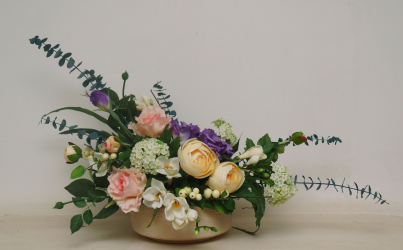 Цветы в интерьере: 175+ (Фото) Красивых сочетаний (в гостиной, спальне, на кухне)