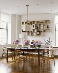 Цветы в интерьере: 175+ (Фото) Красивых сочетаний (в гостиной, спальне, на кухне)