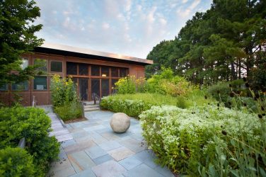 Дорожки на даче из тротуарной плитки — Дизайн красивого двора (120+ Фото)