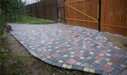Дорожки на даче из тротуарной плитки — Дизайн красивого двора (120+ Фото)