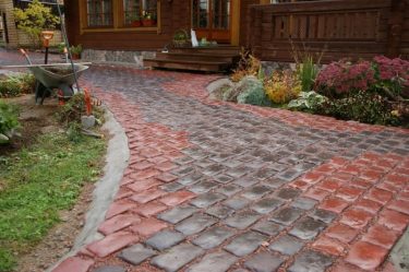 Дорожки на даче из тротуарной плитки — Дизайн красивого двора (120+ Фото)