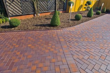 Дорожки на даче из тротуарной плитки — Дизайн красивого двора (120+ Фото)
