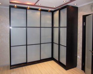 Красивые угловые Гостиные — 215+Фото Лучших решений Экономии места (шкаф, камин, диван)