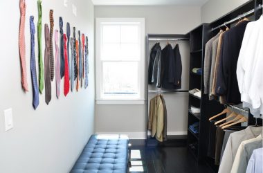 Угловой Шкаф-купе в современную спальню: от маленьких до больших. Каким может быть его наполнение?