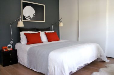 Угловой Шкаф-купе в современную спальню: от маленьких до больших. Каким может быть его наполнение?