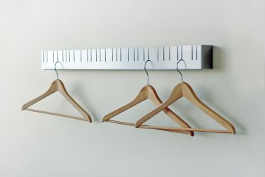 Настенная Вешалка своими руками в прихожую: с обувницей, с полкой, с крючками. Забудьте о недостатке пространства!