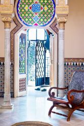 Витражная пленка на стекло — Свойства и выбор: 145+ (Фото) Вариантов (прозрачная, с рисунком, самокляющаяся). Как наклеить и снять?