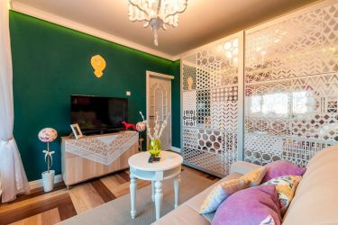 Витражная пленка на стекло — Свойства и выбор: 145+ (Фото) Вариантов (прозрачная, с рисунком, самокляющаяся). Как наклеить и снять?