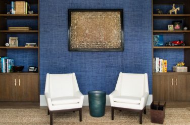 Синий цвет в интерьере — Цвет неба и моря (215+ Фото) Эксклюзивного дизайна